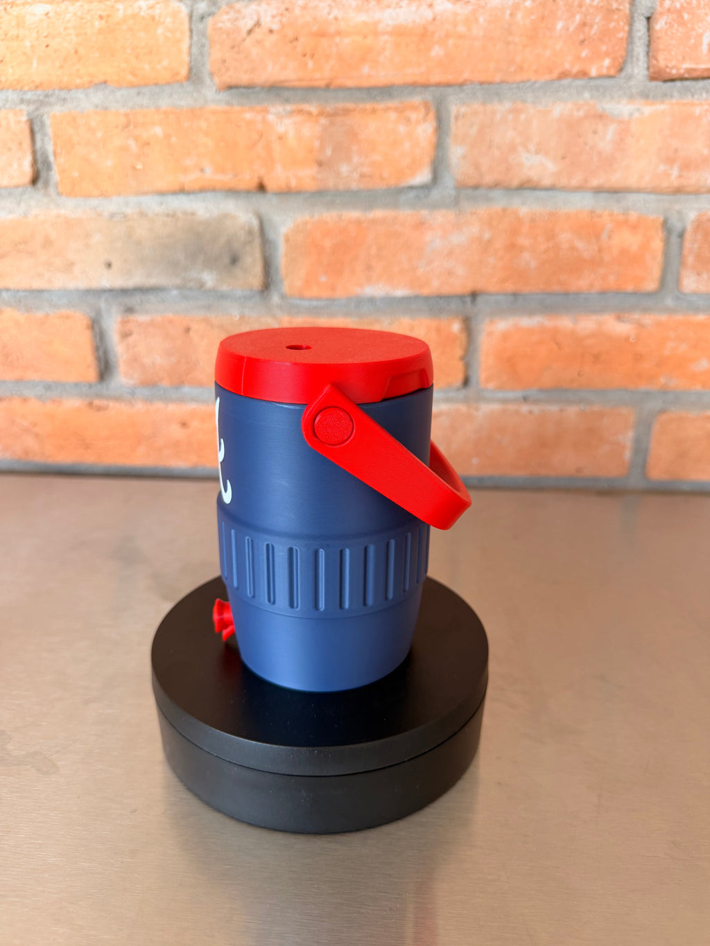 Atlanta Braves Fan Koozie – Enfriador de Lata 355ml Impreso en 3D