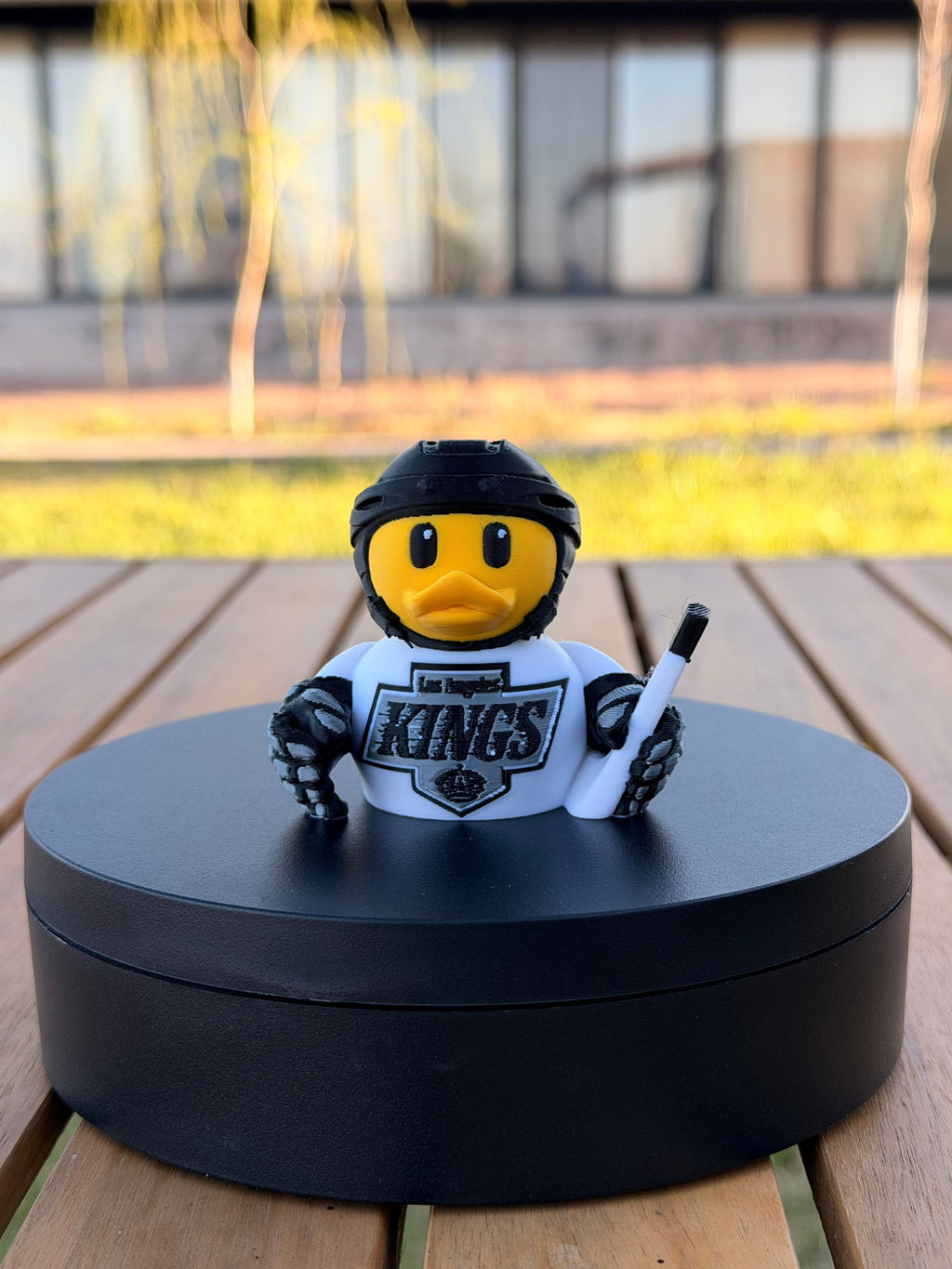 Los Angeles Kings Patito de Hockey – Impreso en 3D Fan NHL Patito Coleccionable | Kings Regalo Fan | Hockey Decoración de Tablero