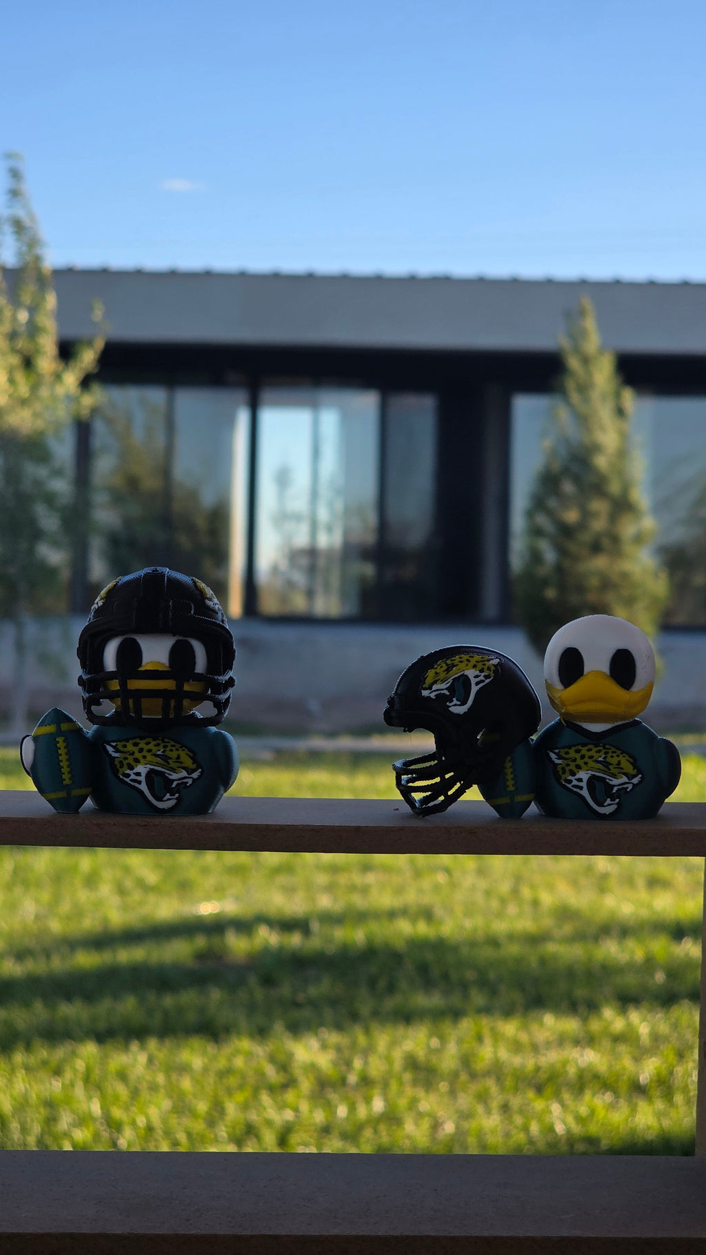 Jacksonville Jaguars Patito de Fútbol Americano – Impreso en 3D Fan NFL Patito Coleccionable | Jaguars Regalo Fan | Football Decoración de Tablero