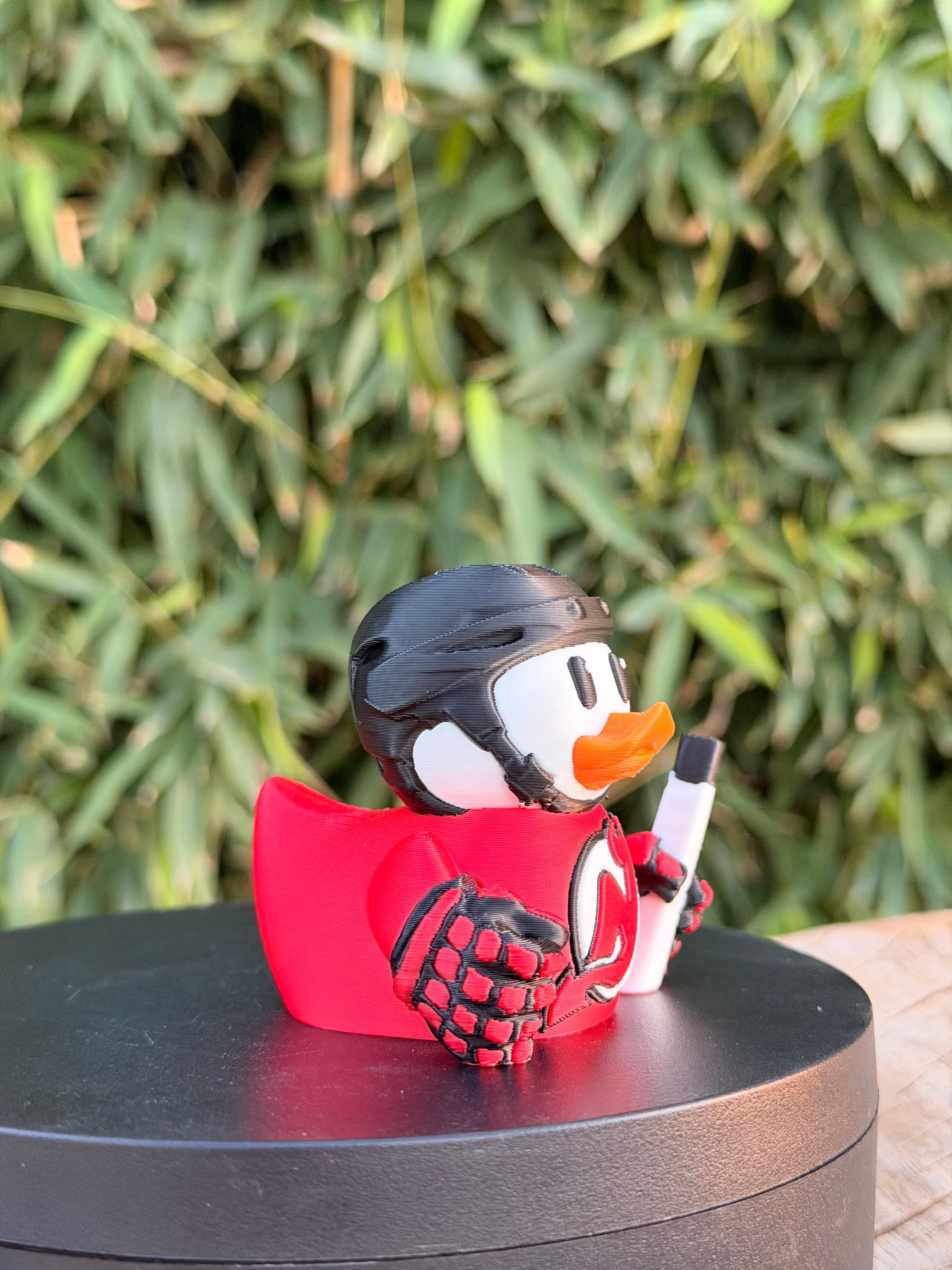 New Jersey Devils Patito de Hockey – Impreso en 3D Fan NHL Patito Coleccionable | Devils Regalo Fan | Hockey Decoración de Tablero
