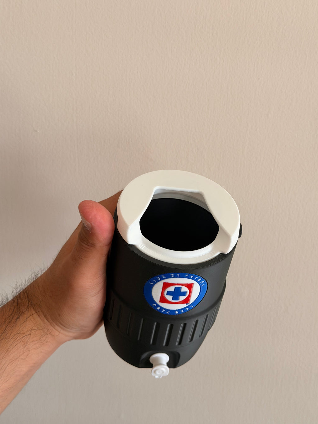 Porta latas cruz azul