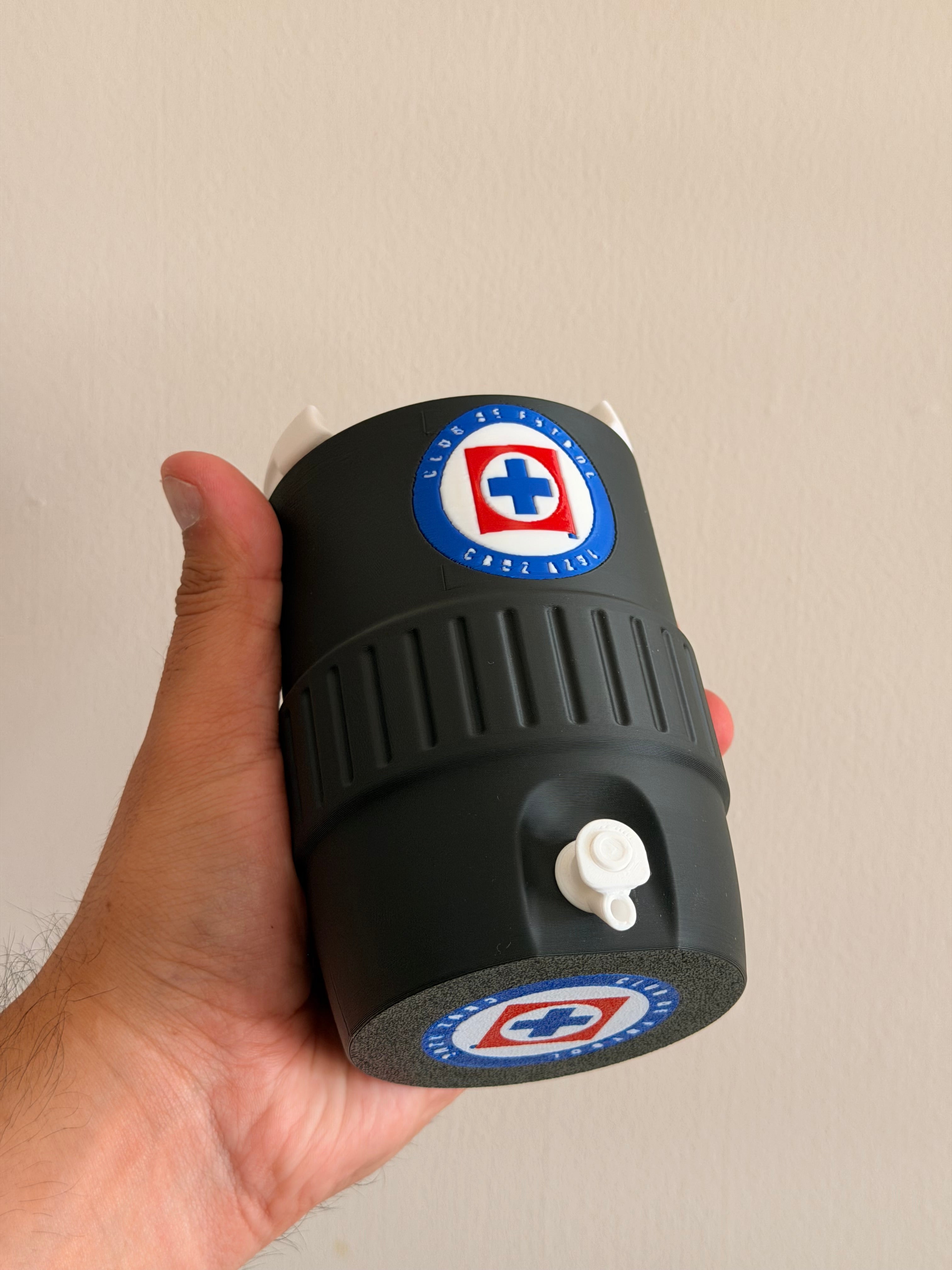 Porta latas cruz azul