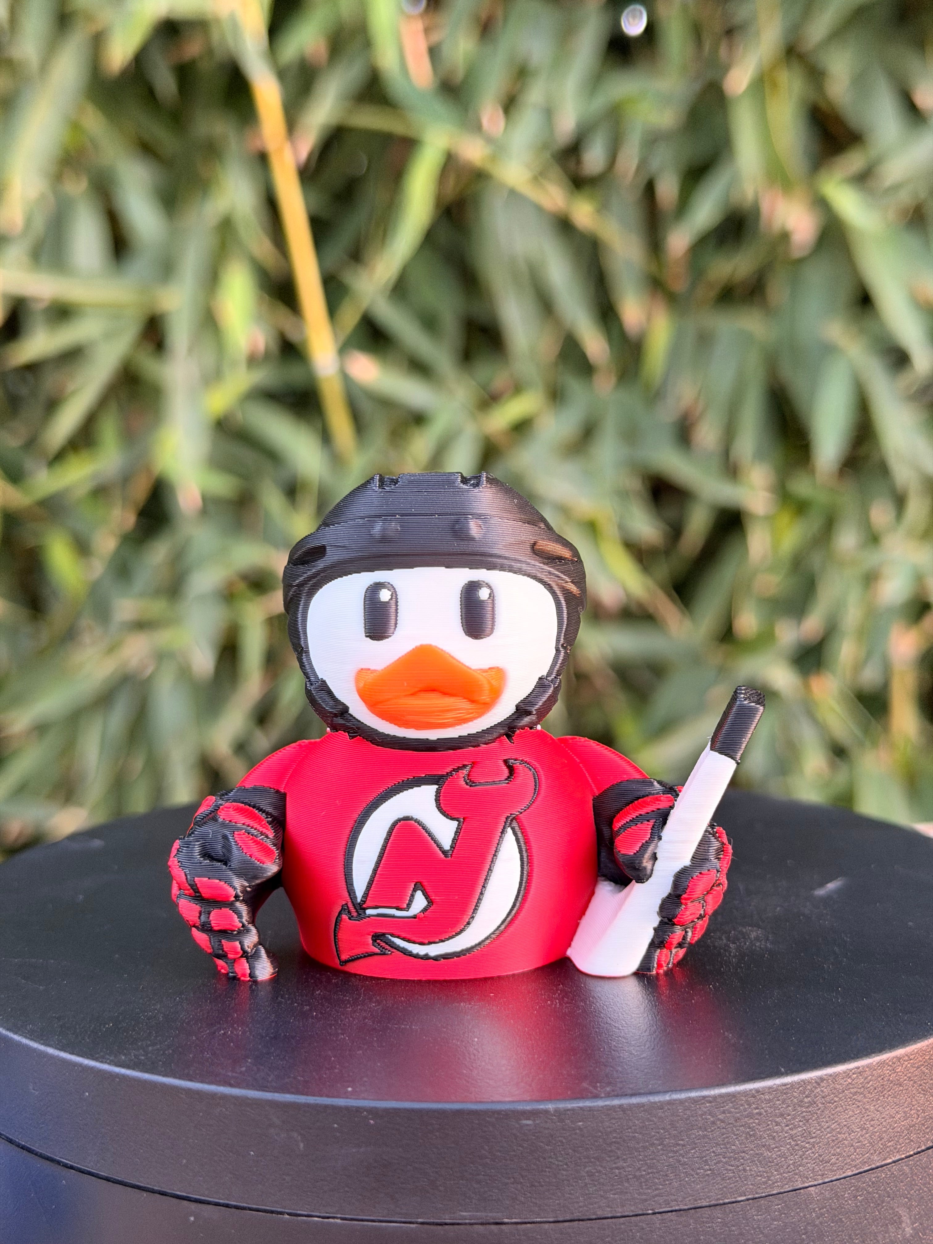 New Jersey Devils Patito de Hockey – Impreso en 3D Fan NHL Patito Coleccionable | Devils Regalo Fan | Hockey Decoración de Tablero