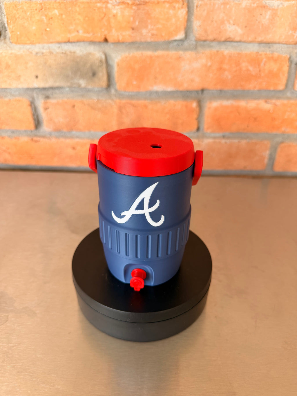 Atlanta Braves Fan Koozie – Enfriador de Lata 355ml Impreso en 3D
