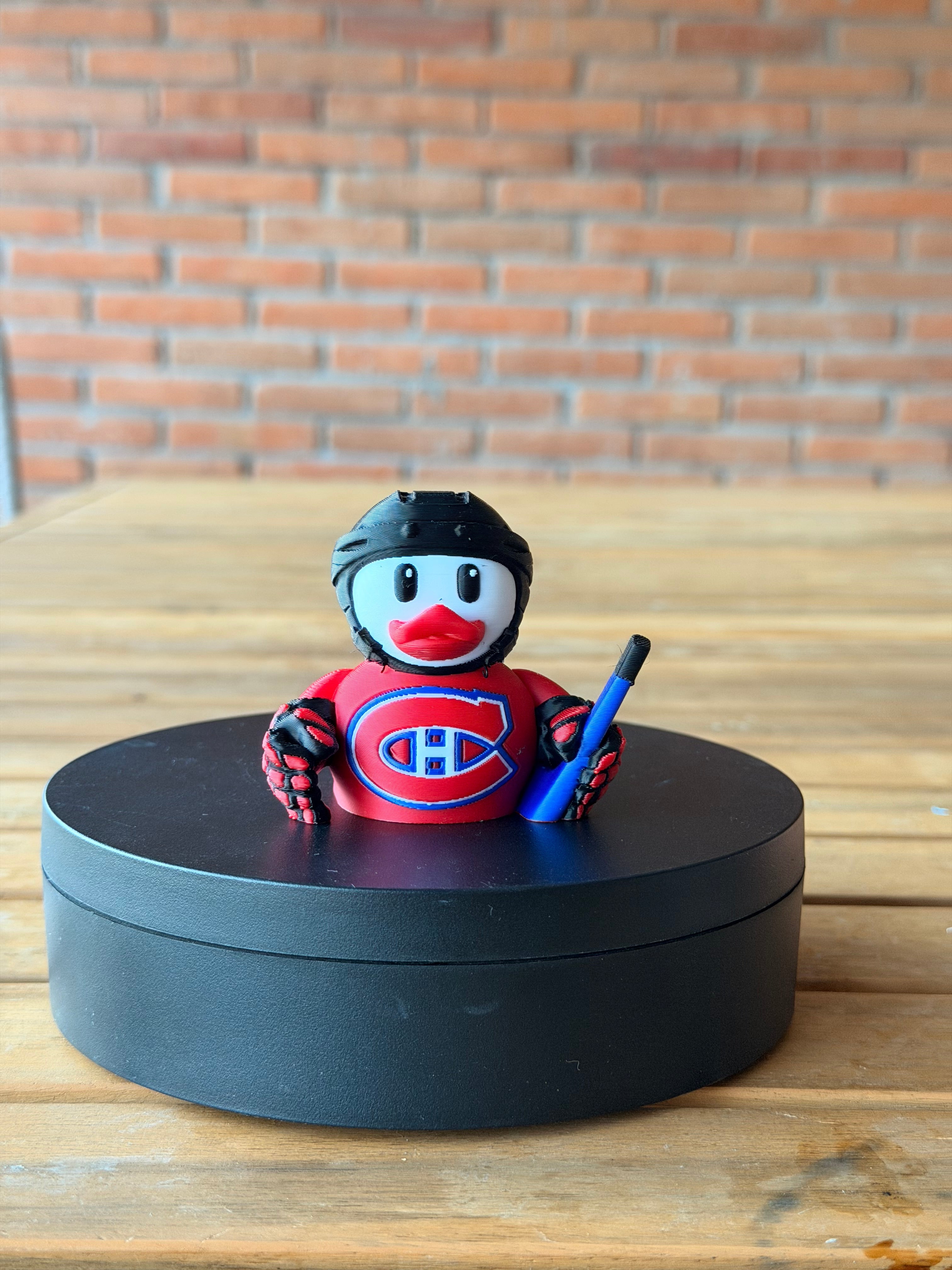 Montreal Canadiens Patito de Hockey – Impreso en 3D Fan NHL Patito Coleccionable | Canadiens Regalo Fan | Hockey Decoración de Tablero