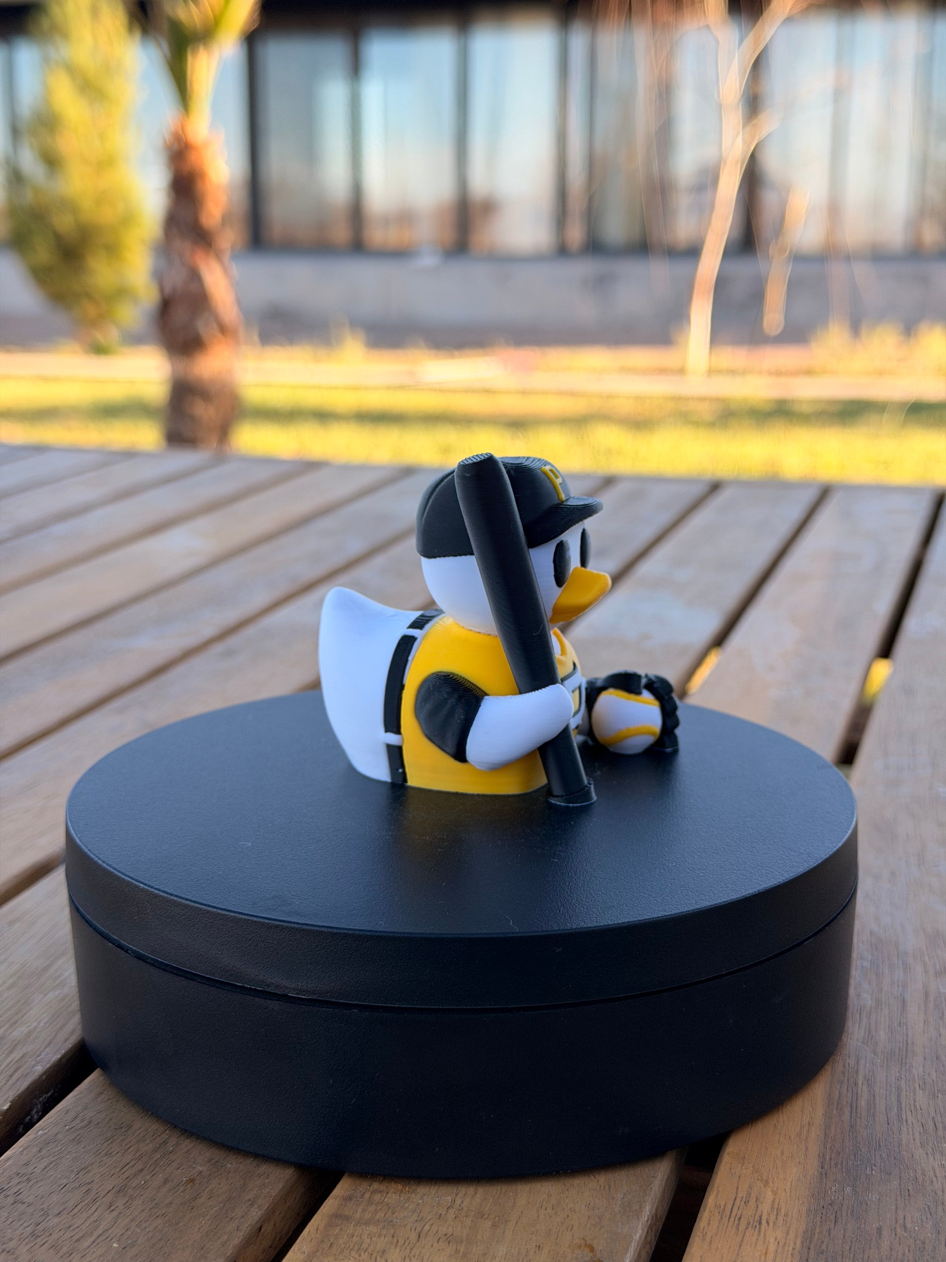 Pittsburgh Pirates Patito de Béisbol – Impreso en 3D Fan MLB Patito Coleccionable | Pirates Regalo Fan | Baseball Decoración de Tablero
