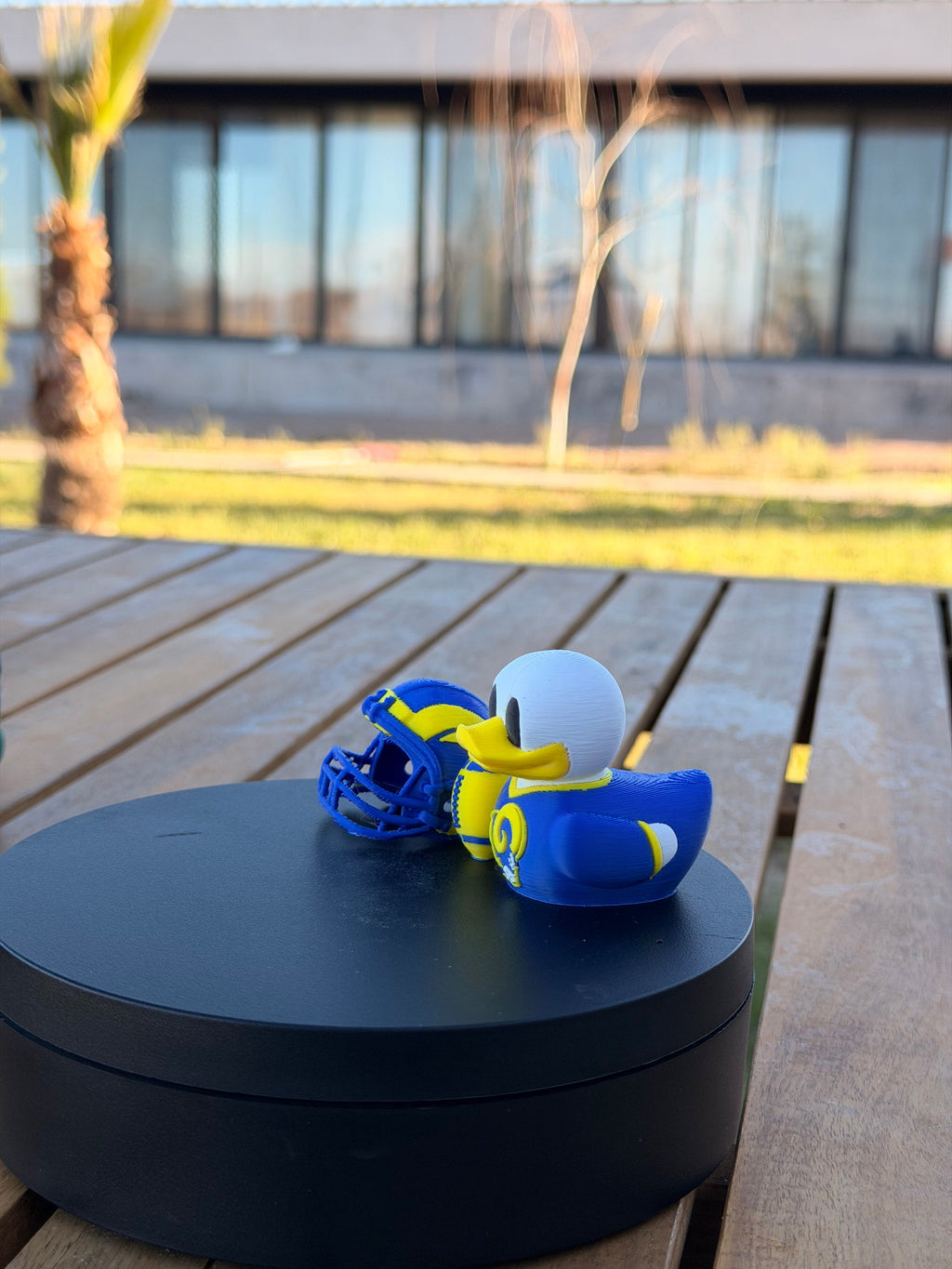 Los Angeles Rams Patito de Fútbol Americano – Impreso en 3D Fan NFL Patito Coleccionable | Rams Regalo Fan | Football Decoración de Tablero