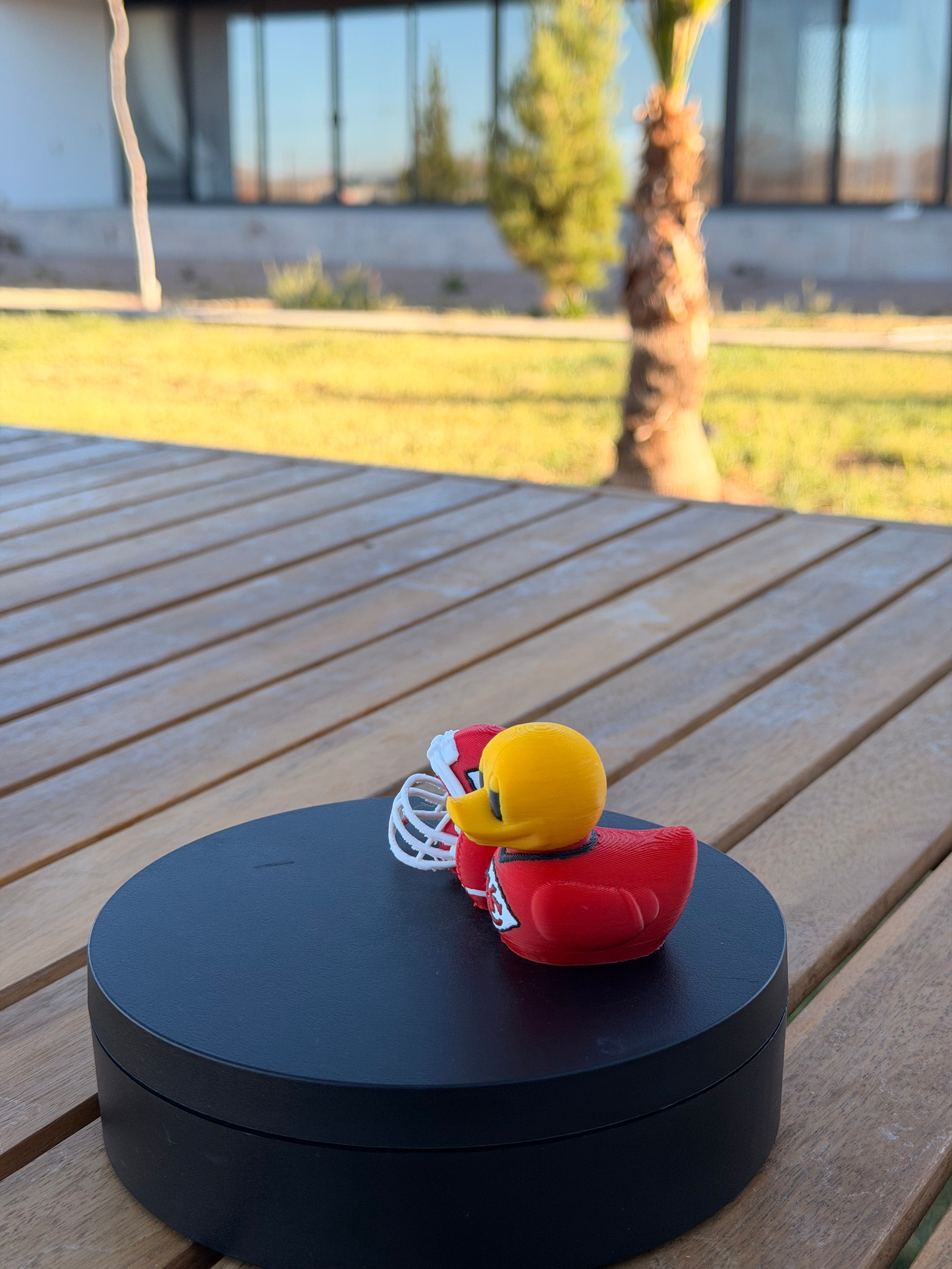 Kansas City Chiefs Patito de Fútbol Americano – Impreso en 3D Fan NFL Patito Coleccionable | Chiefs Regalo Fan | Football Decoración de Tablero
