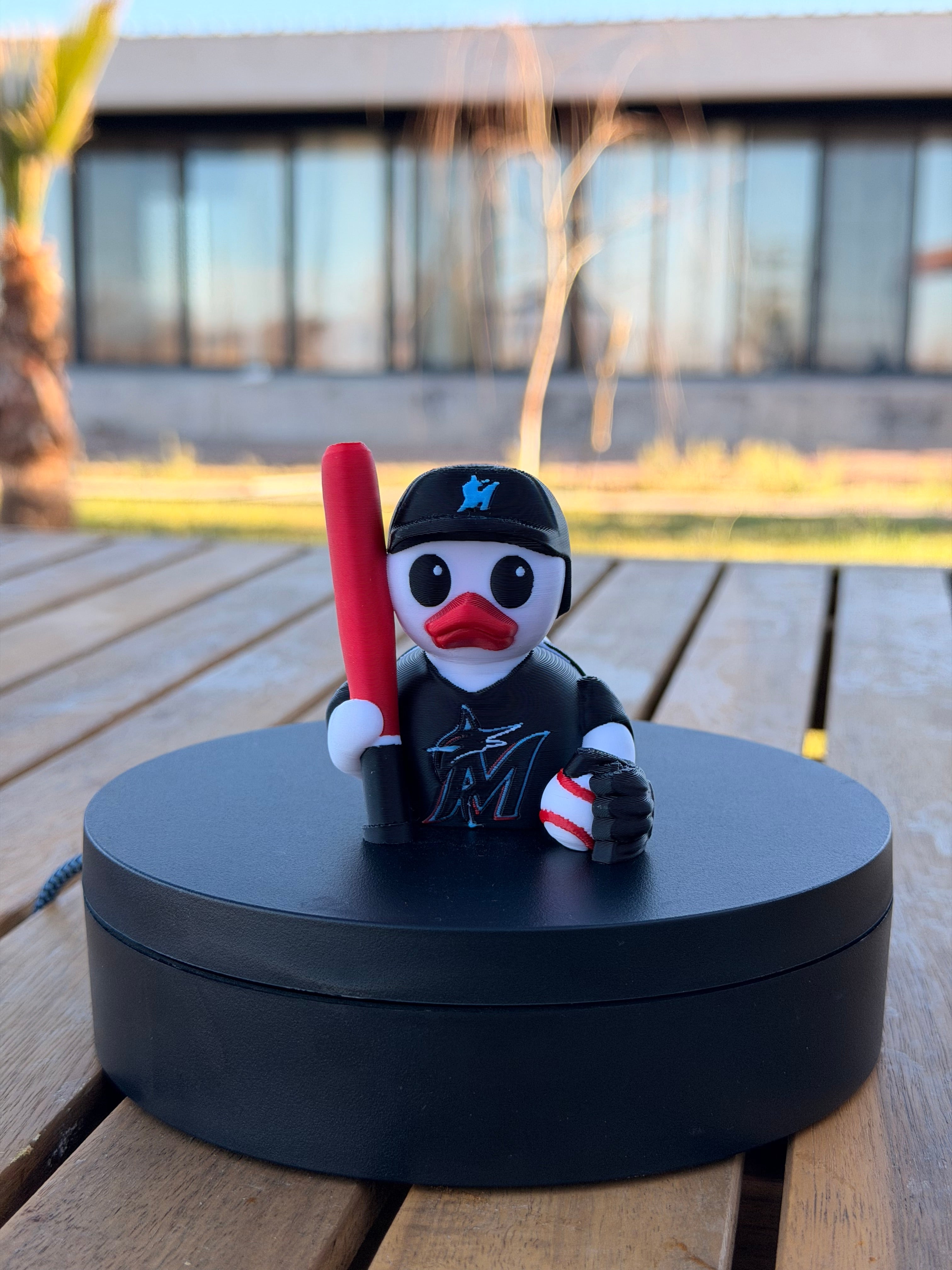 Miami Marlins Patito de Béisbol – Impreso en 3D Fan MLB Patito Coleccionable | Marlins Regalo Fan | Baseball Decoración de Tablero