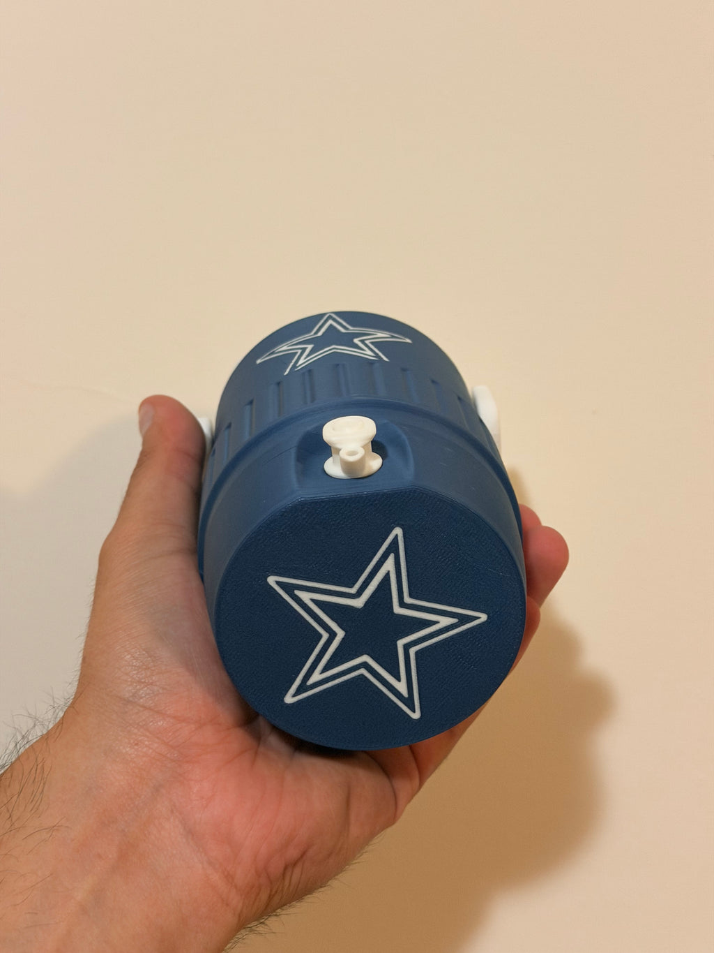 Dallas cowboys Fan Koozie – porta latas Latas355ml Impreso en 3D